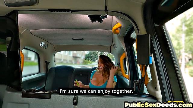 Naughty bae pussysmashed outdoor