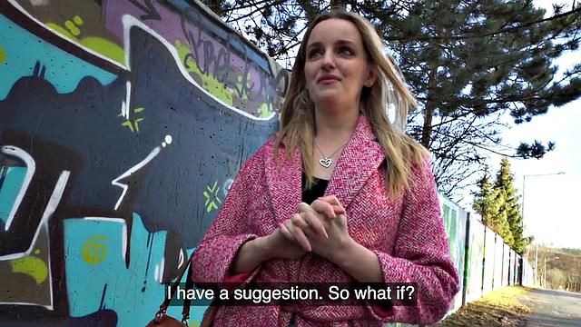 Real lady sucks and gets fucked in amateur POV for cash