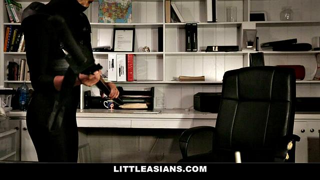 Naughty Nubile Ninja