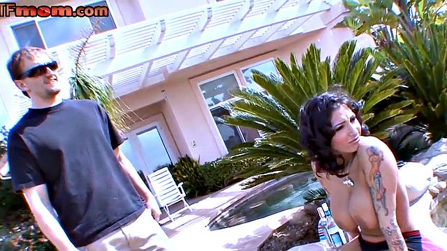 DTF amateur busty MILFS 3way in bathroom by lucky man