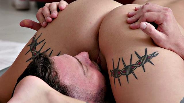 WAM massage with busty therapist