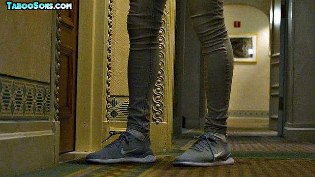 Cumthirsty twink cocksucking busty DILF