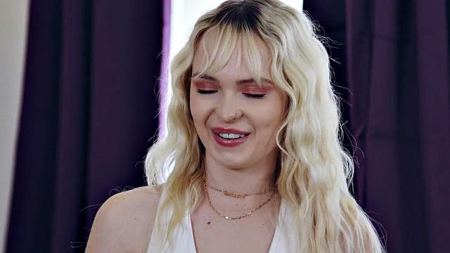 Sapphic MILFS enjoy threesome sex with petite 21yo