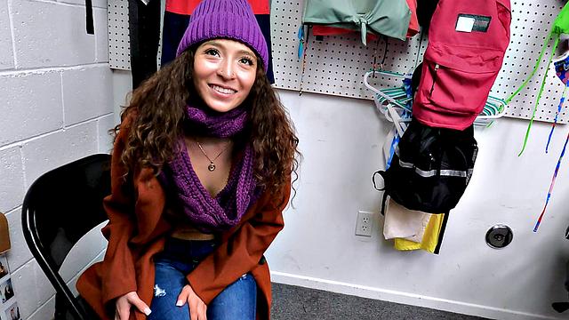 Case No. 7906225 - The Happy Holidays Thief