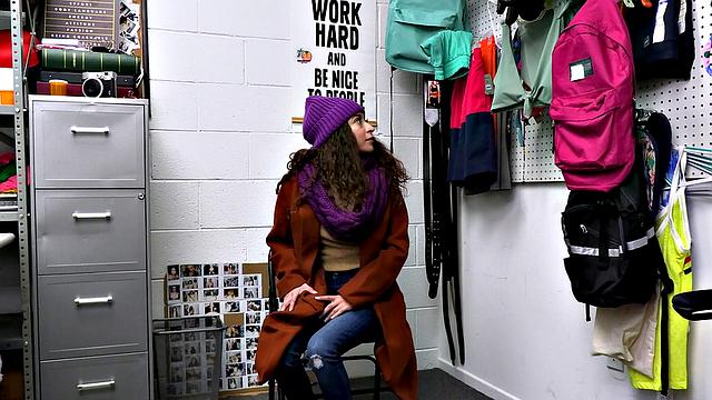 Case No. 7906225 - The Happy Holidays Thief