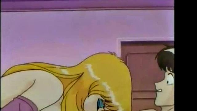 форменная медсестра превратила мультяшного раба в сексуальную игрушку