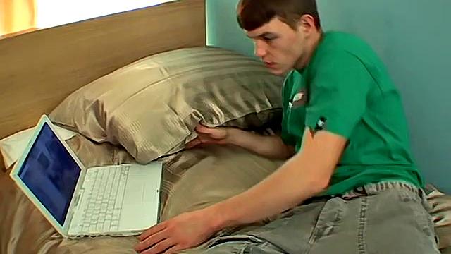 Unexpected Interruption During Masturbation - Jeremiah Johnson And Michael Sipos
