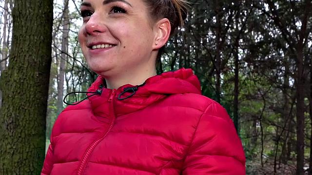 Roundass eurobabe doggystyled after pickup