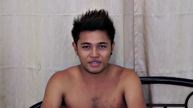 A brand new ticklish Asian twink has joined our den of tickling. His name is Evo and he was surely a lively one! He's got really cute feet, and so ticklish! So Alex and Vahn strapped him down on the bed and tickled the hell out of him.