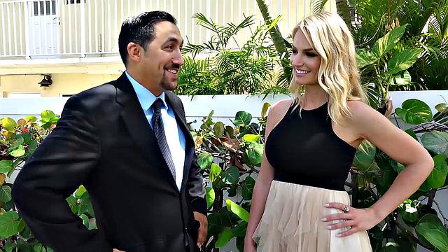 Рэйчел Кавалли трахается по-жесткому и трясёт огромными сиськами