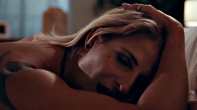 Thick trans rimmed and barebacked in erotic couple