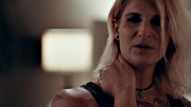 Thick trans rimmed and barebacked in erotic couple