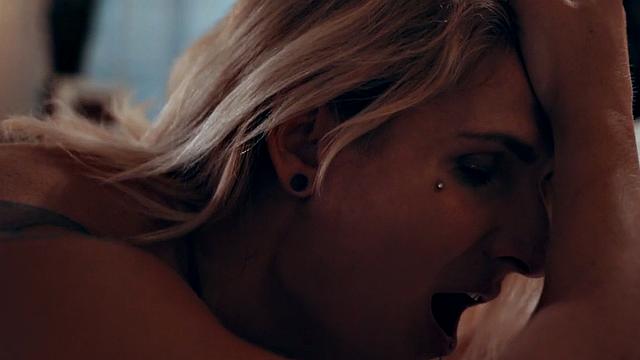 Thick trans rimmed and barebacked in erotic couple