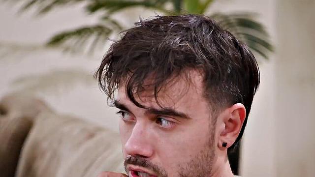 Hairy 21yo pussy drilled by her BF