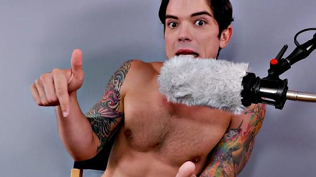 Athleti Tattooed Stud Bareback By Bf At Home