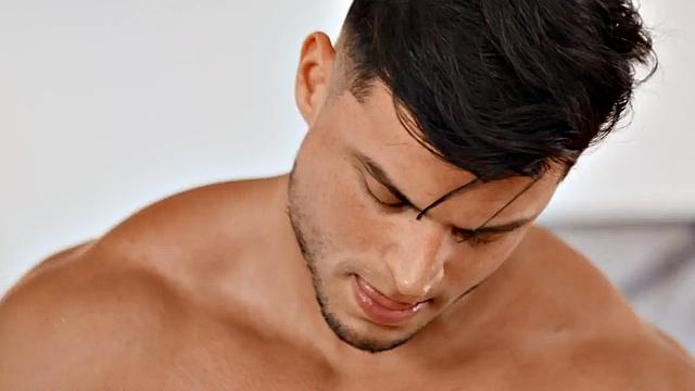 Solo eager jock with athletic body wanks till jizz