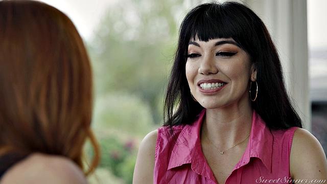 The Hot Wives 7 - Deep Inside My Wifey