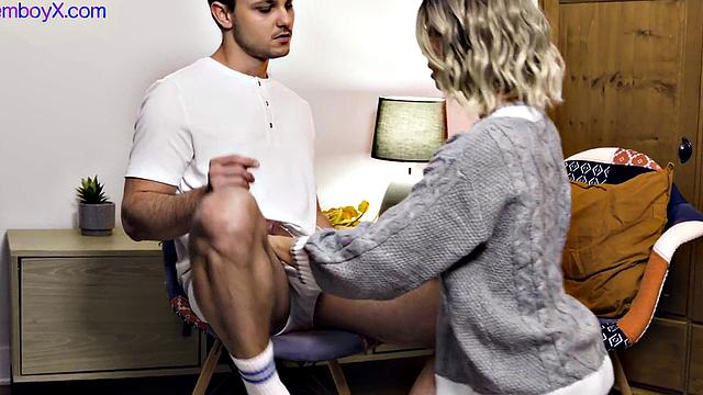 Skinny Asian lavenderboy in college uniform fucked