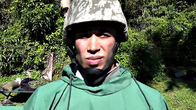 Muscular hairy hunk gets his ass drilled in the great outdoors