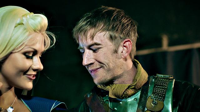 Queen Of Thrones: Part 1