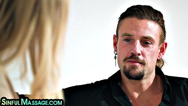 Big horny masseuse cockriding client