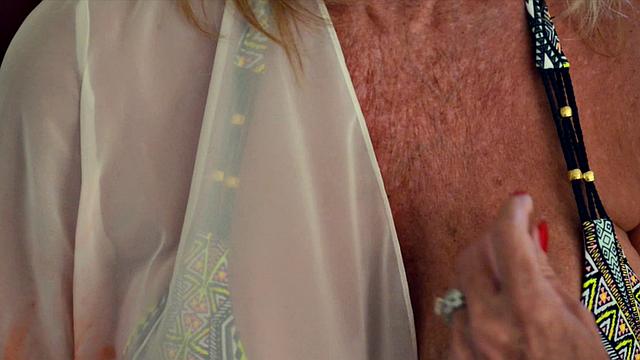 Leah L'Amour gets wet and soapy