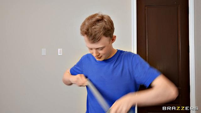 Servicing My New Stepsister