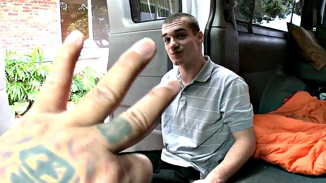 Real straight cum-showering twunk