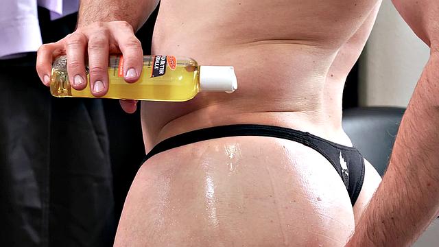 Office boss rimming new employee