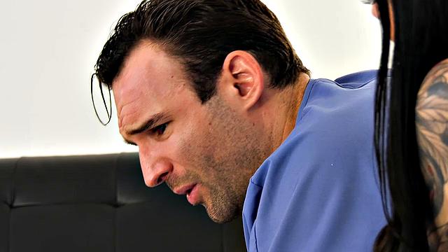 Marley Brinx Distracts Stepbrother