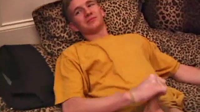 Amateur Casey Jerks Off