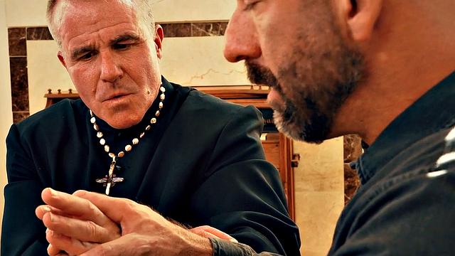 Fisting DILF priest fists gaydaddy till cumshot