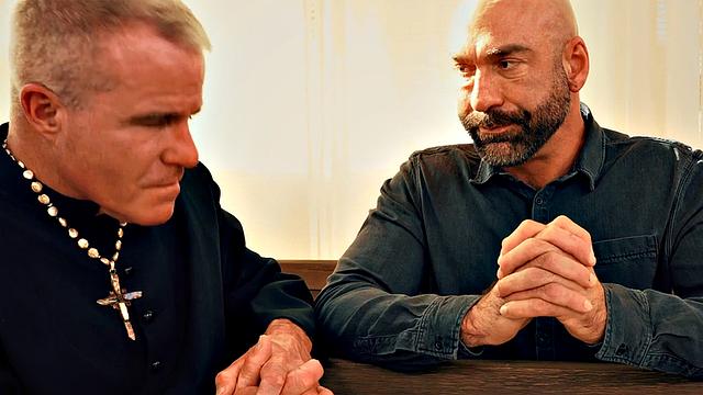 Fisting DILF priest fists gaydaddy till cumshot