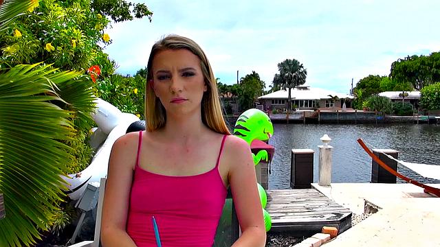 Blonde bombshell takes a wild ride in reverse cowgirl POV with a smile on her face