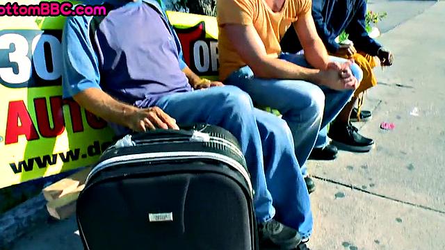 Black thug gets analdrilled by white after blowjob