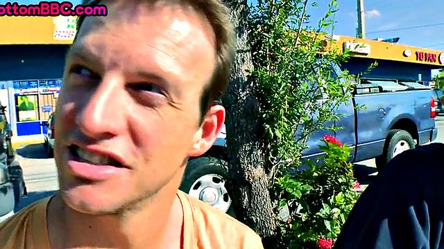 Black thug gets analdrilled by white after blowjob