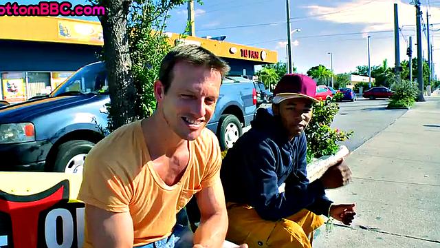 Black thug gets analdrilled by white after blowjob