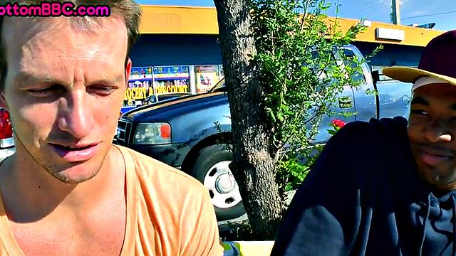 Black thug gets analdrilled by white after blowjob