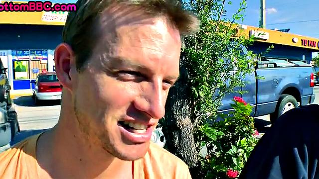 Black thug gets analdrilled by white after blowjob