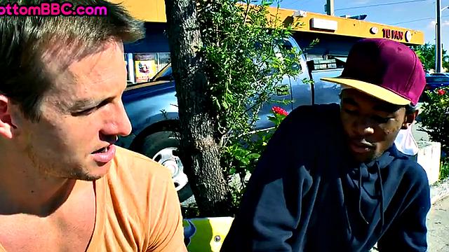 Black thug gets analdrilled by white after blowjob