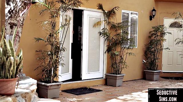 21yo cute blonde gets pussydrilled