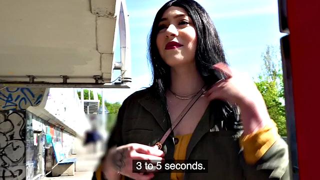 Picked amateur gets nailed in public