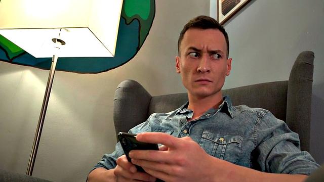 Худышка из общаги скачет на стояке соседа до утра