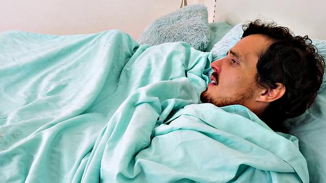 Tired beauty gets pussy stretched by her husband's dick