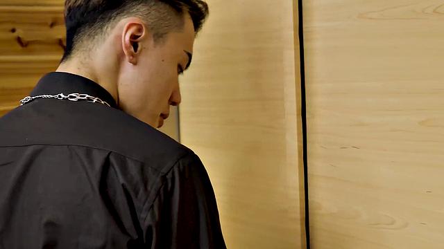 Booking a massage with a sexy Taiwanese masseuse in Taipei