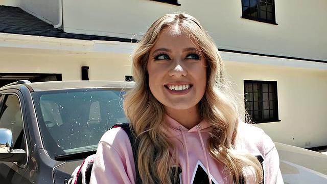 Ривер Линн забыла о приличиях и полезла на ббк