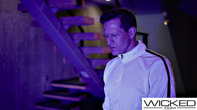 Wicked - Freya Parker Is Busy Riding Dick In Cyberspace