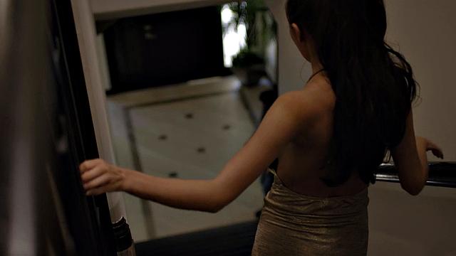 21yo babe smashed by big white dick in petite wet pussy