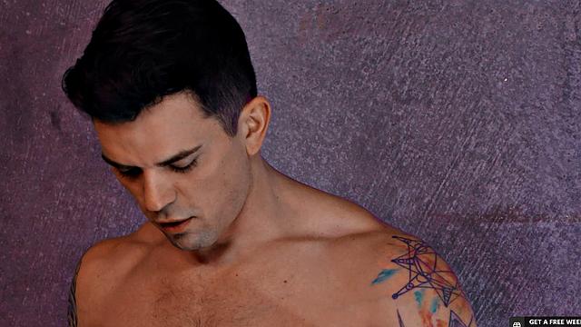 NextDoorRaw - Threesome Fuckfest