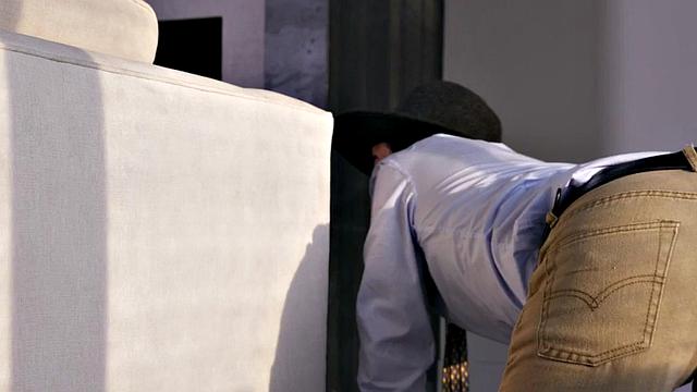 Busty stepmom riding short peeping tom in erotic couple